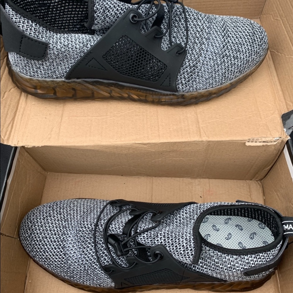 BRAND NEW Indestructible steel toe tennis shoes